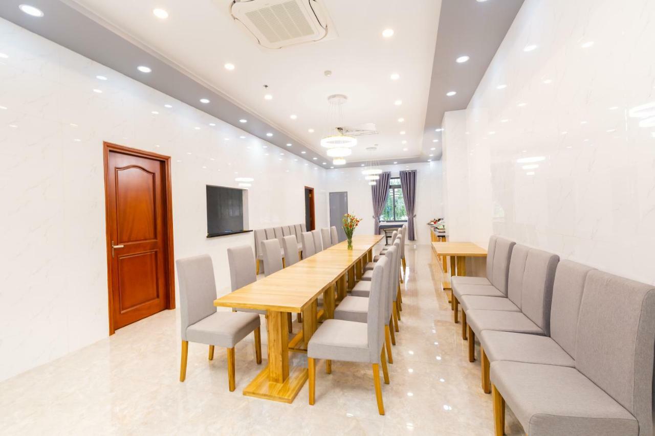Mai Hotel - Airport Ho Chi Minh City Exterior photo